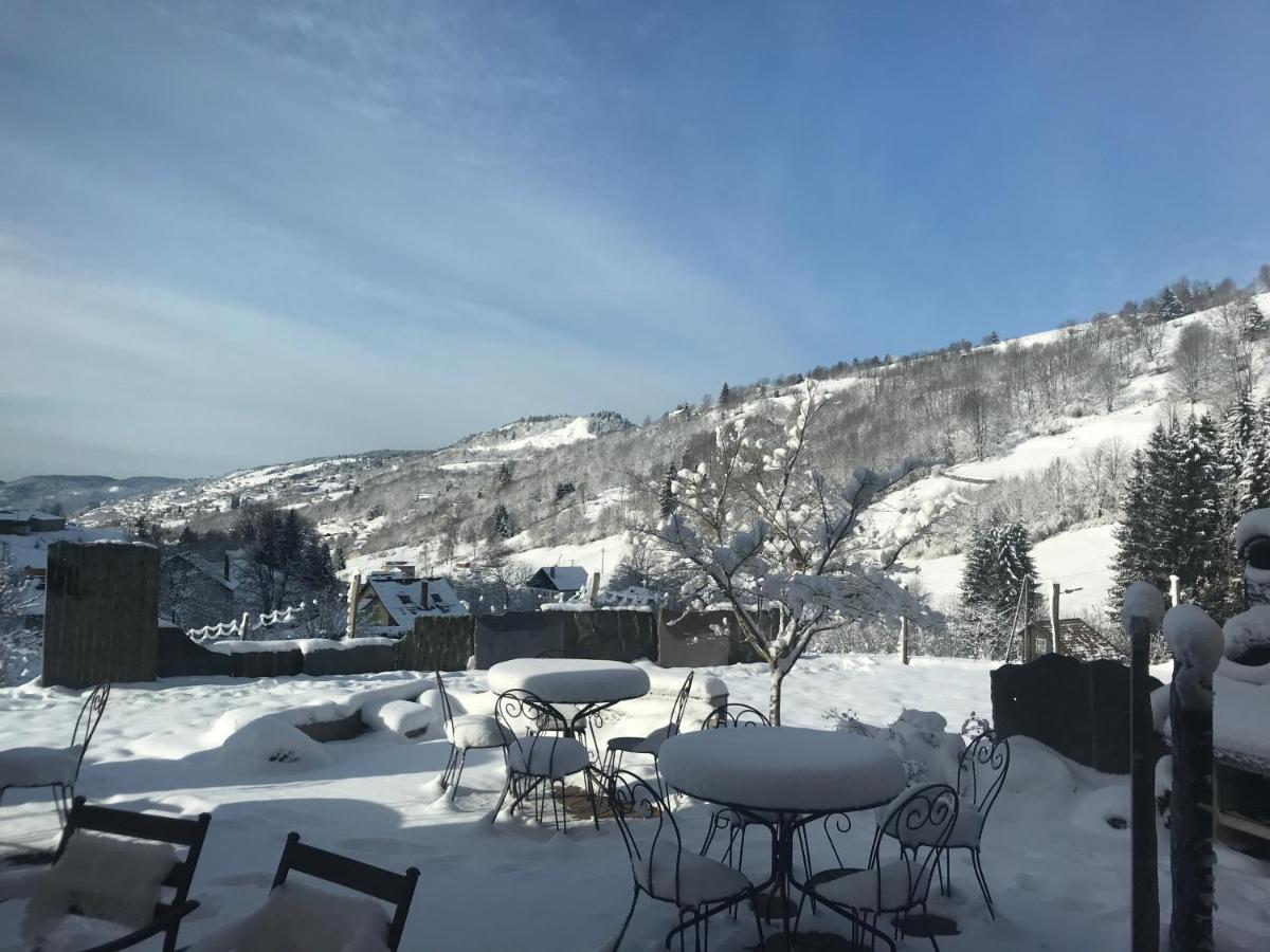 Bed and Breakfast Chez Jeanmyvonne La Bresse Exterior foto